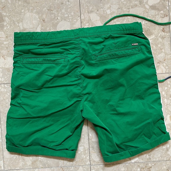Zara Green Shorts - Picture 3 of 3